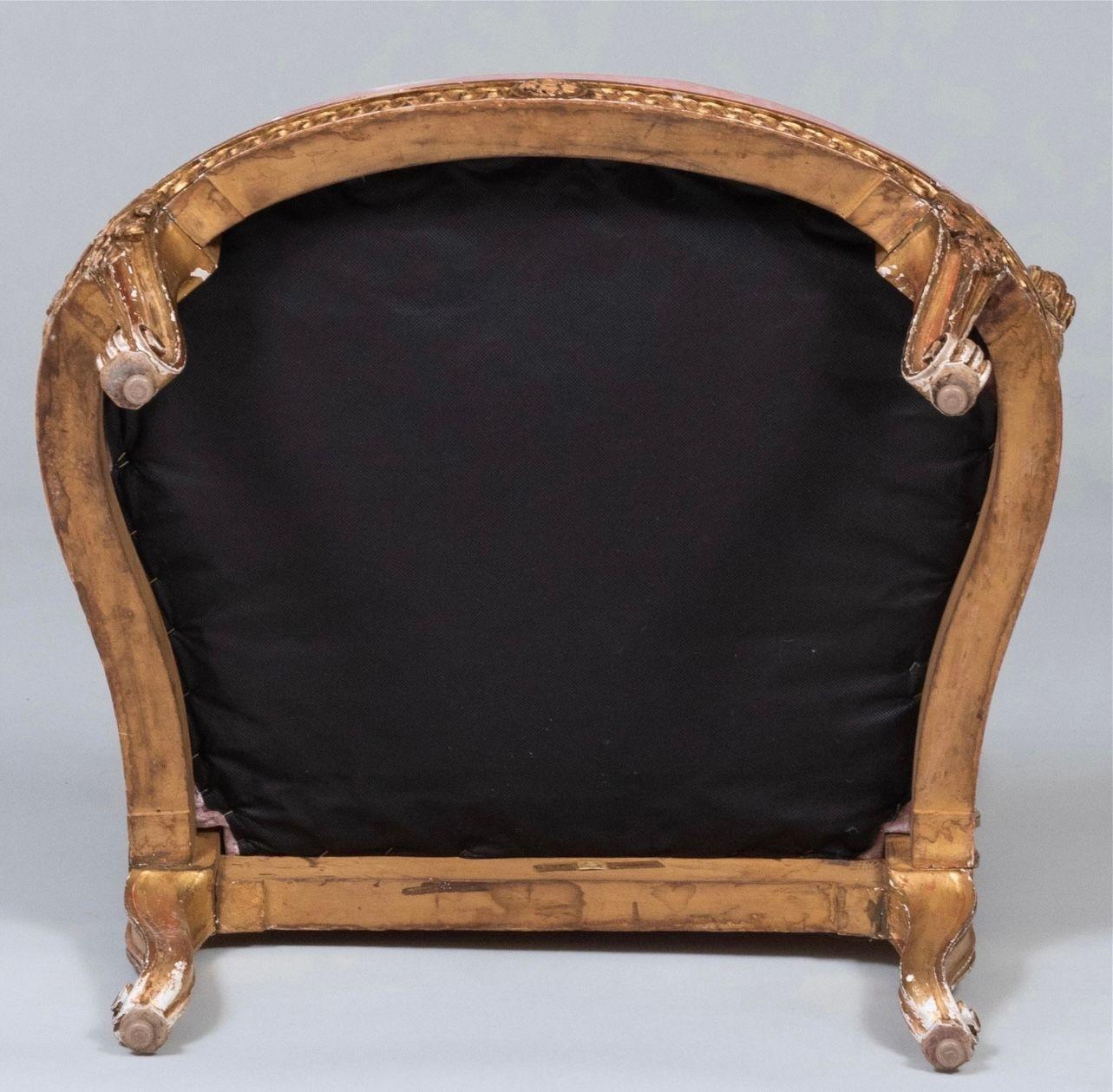 Fauteuil en bois doré sculpté de style Louis XV, XIXe siècle en vente 2