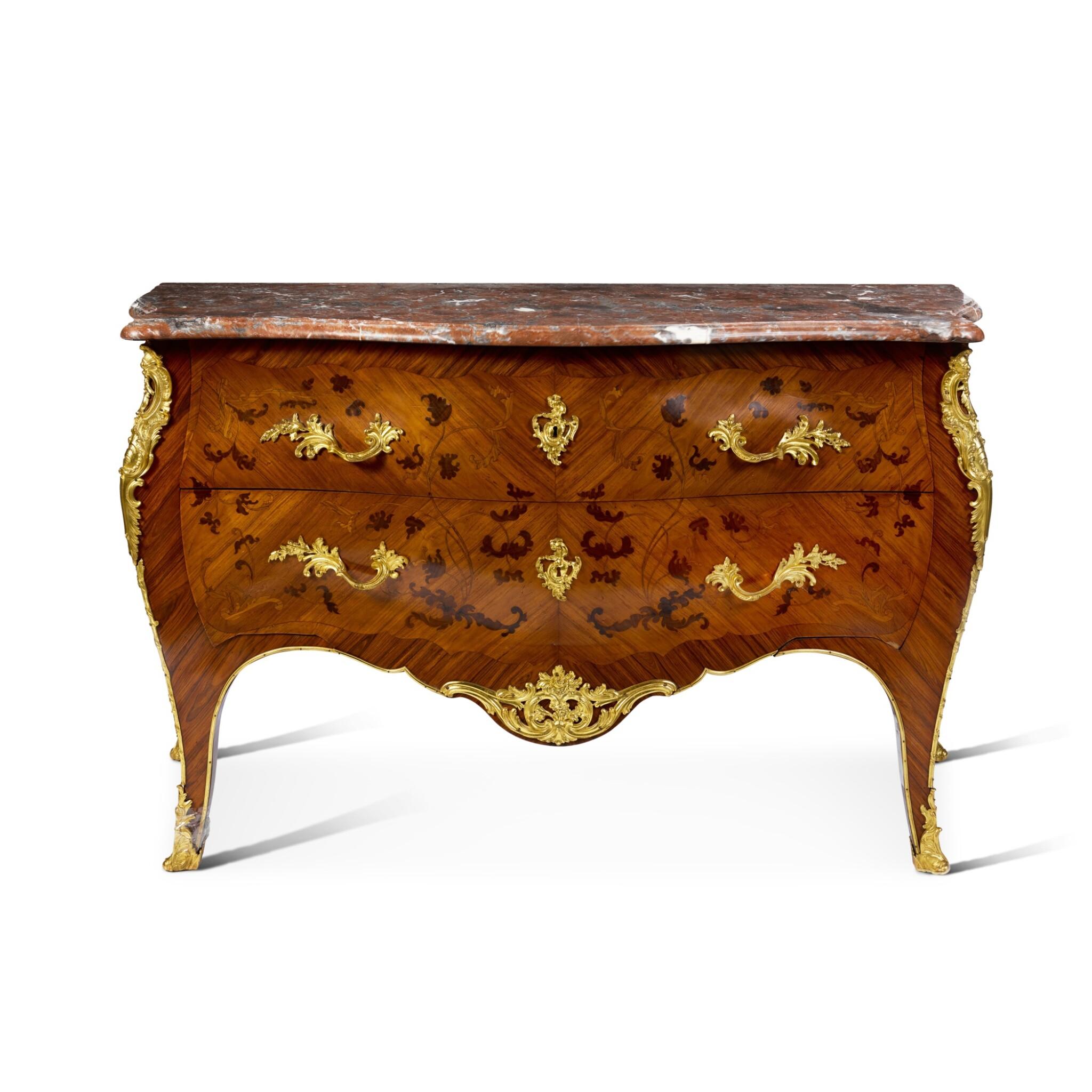 Vergoldete Bronze im Louis-XV-Stil, montiert aus Veilchenholz, Tulpenholz und Bois de Bout-Marque (Französisch) im Angebot