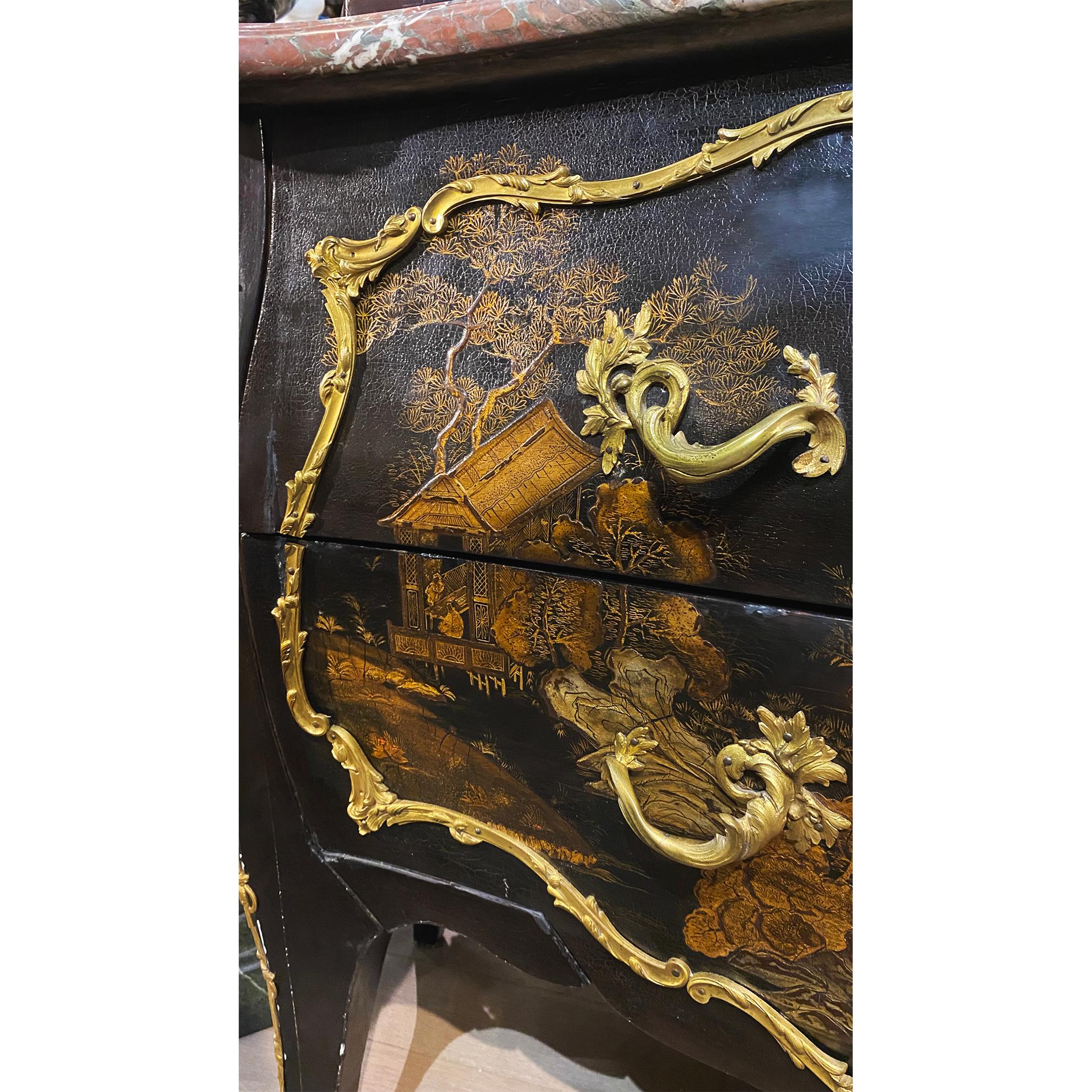 Louis XV Style Gilt-Bronze Mounted Lacquer Commode Attributed to Henry Dasson In Good Condition For Sale In New York, NY