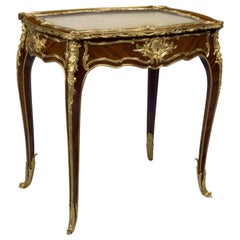 Vitrine de table montée en bronze doré de style Louis XV par François Linke, vers 1900