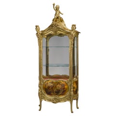 Vitrine aus vergoldetem Holz im Louis-XV-Stil mit Vernis Martin-Paneelen