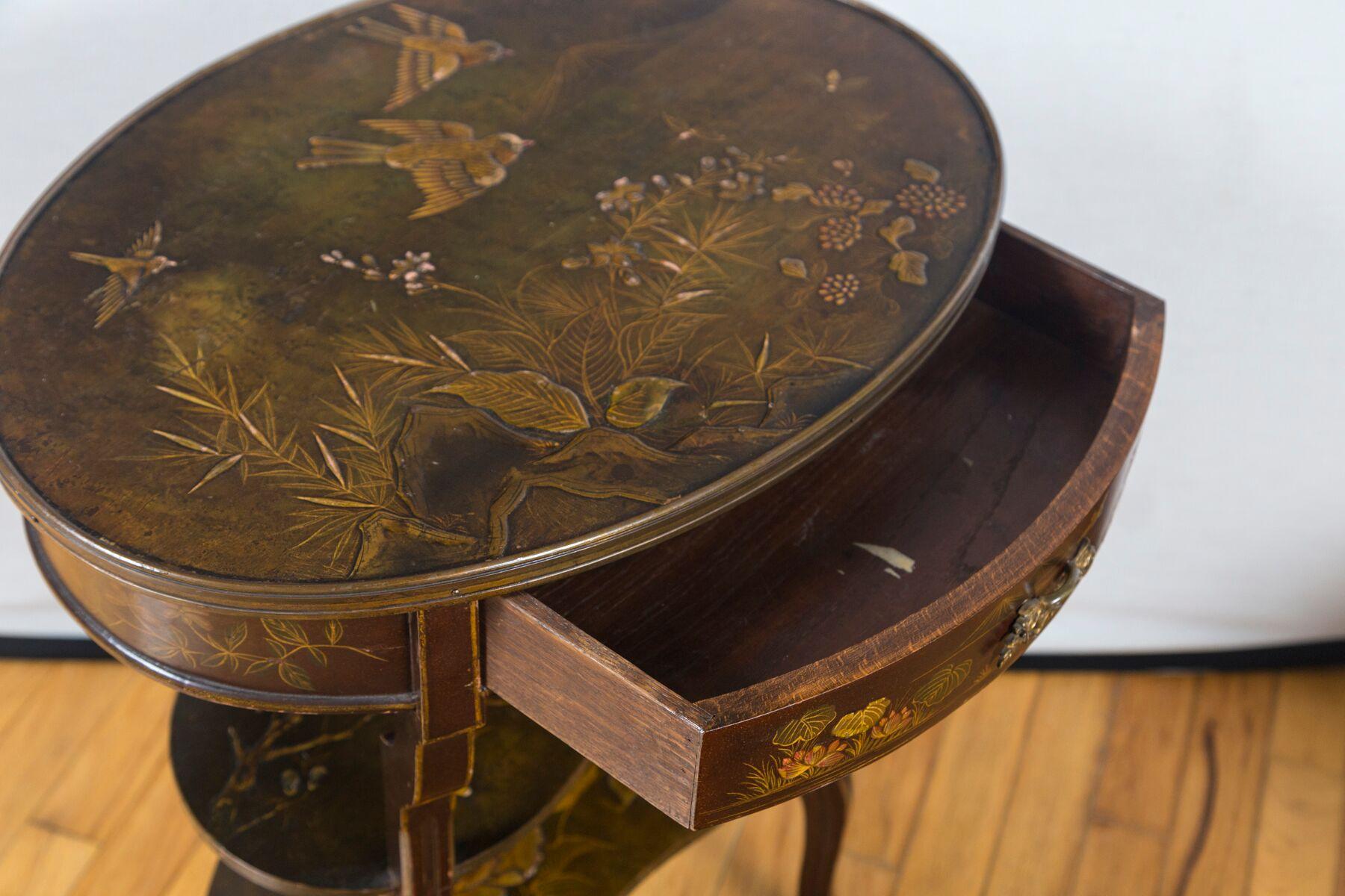 Chiffonier-Tisch im Stil Louis XV. mit Japanlack (Europäisch)
