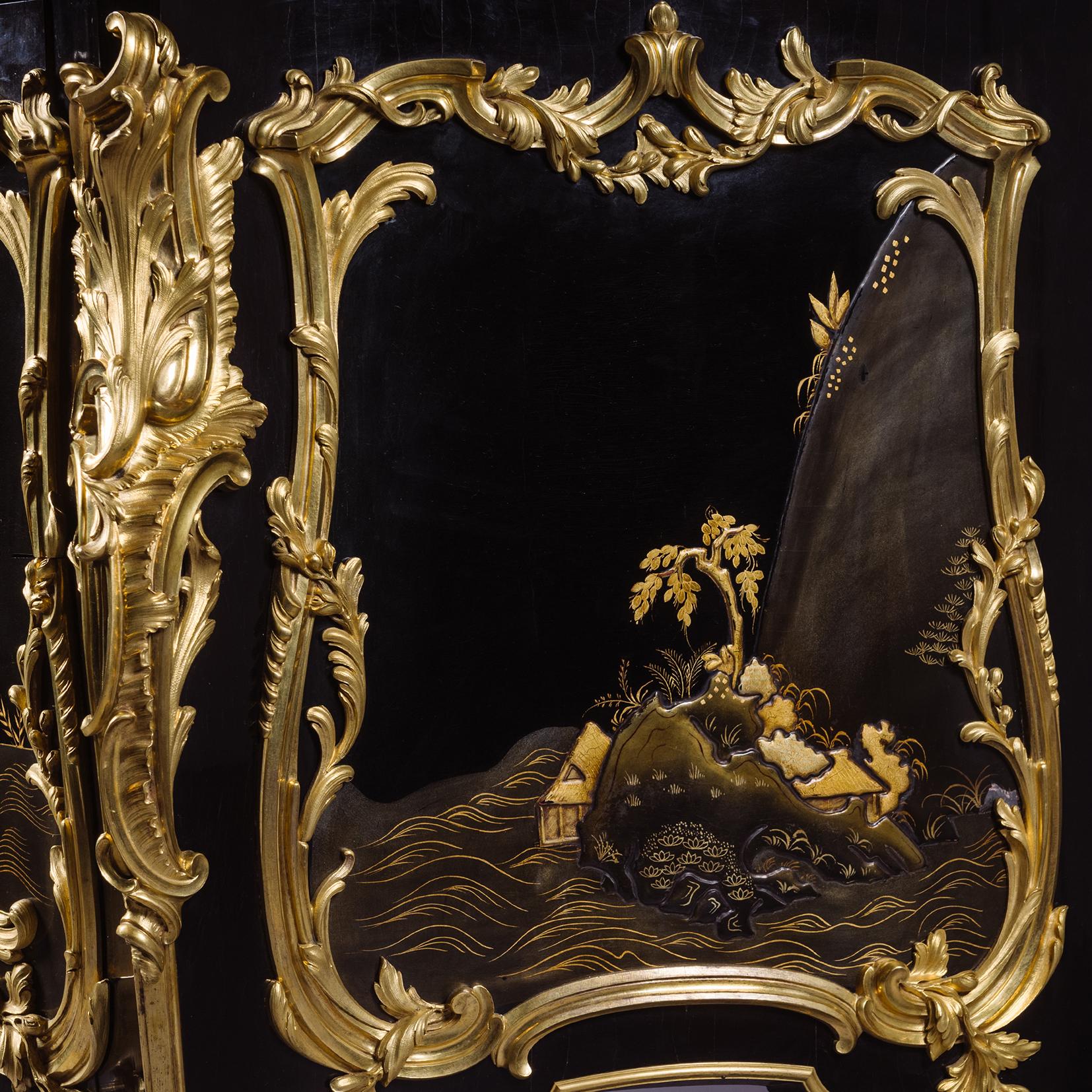 A Louis XV Style Lacquer Commode, by Maxime Secrétant, Paris For Sale 2