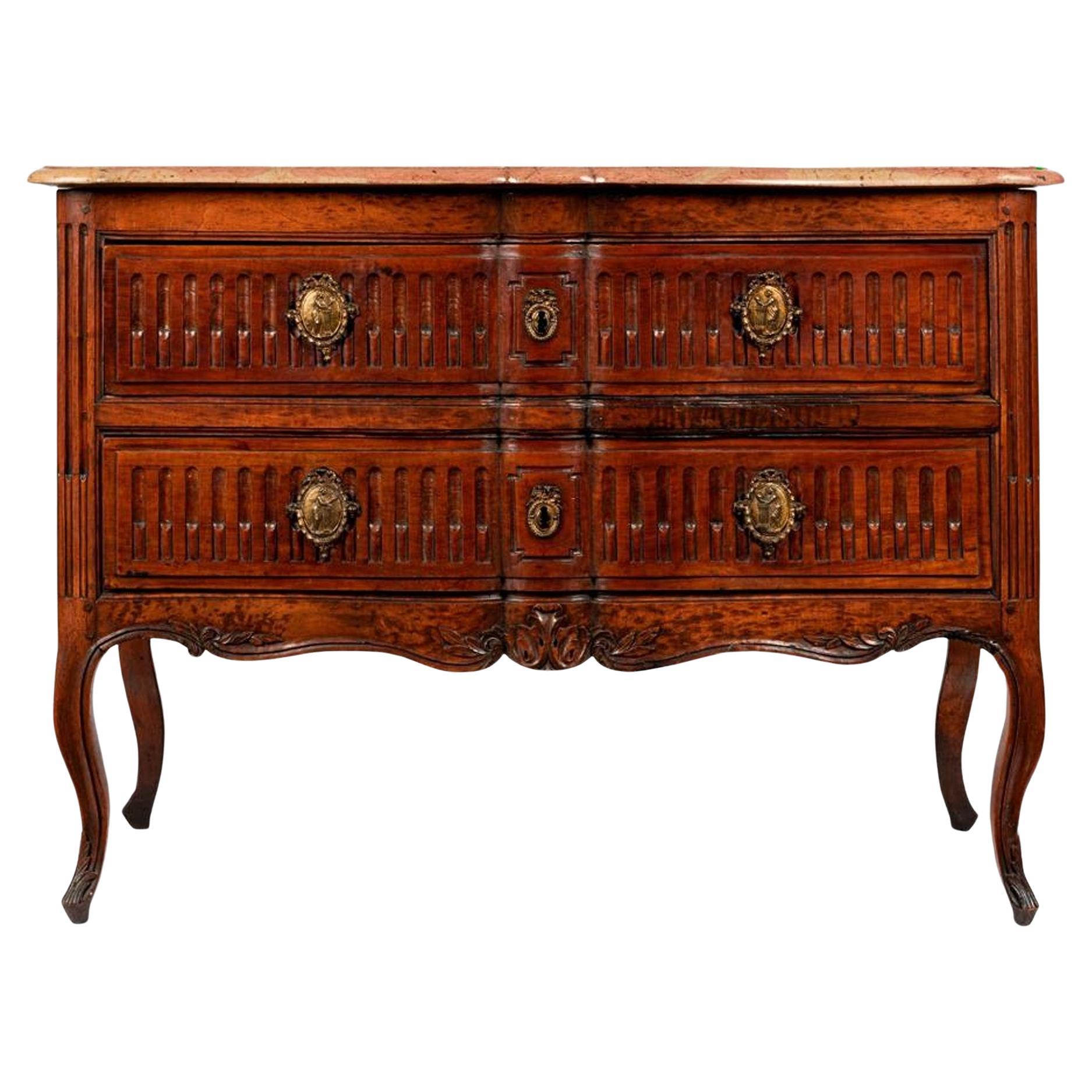 Kommode mit Marmorplatte im Louis-XV-Stil, Französisch, 19. Jahrhundert