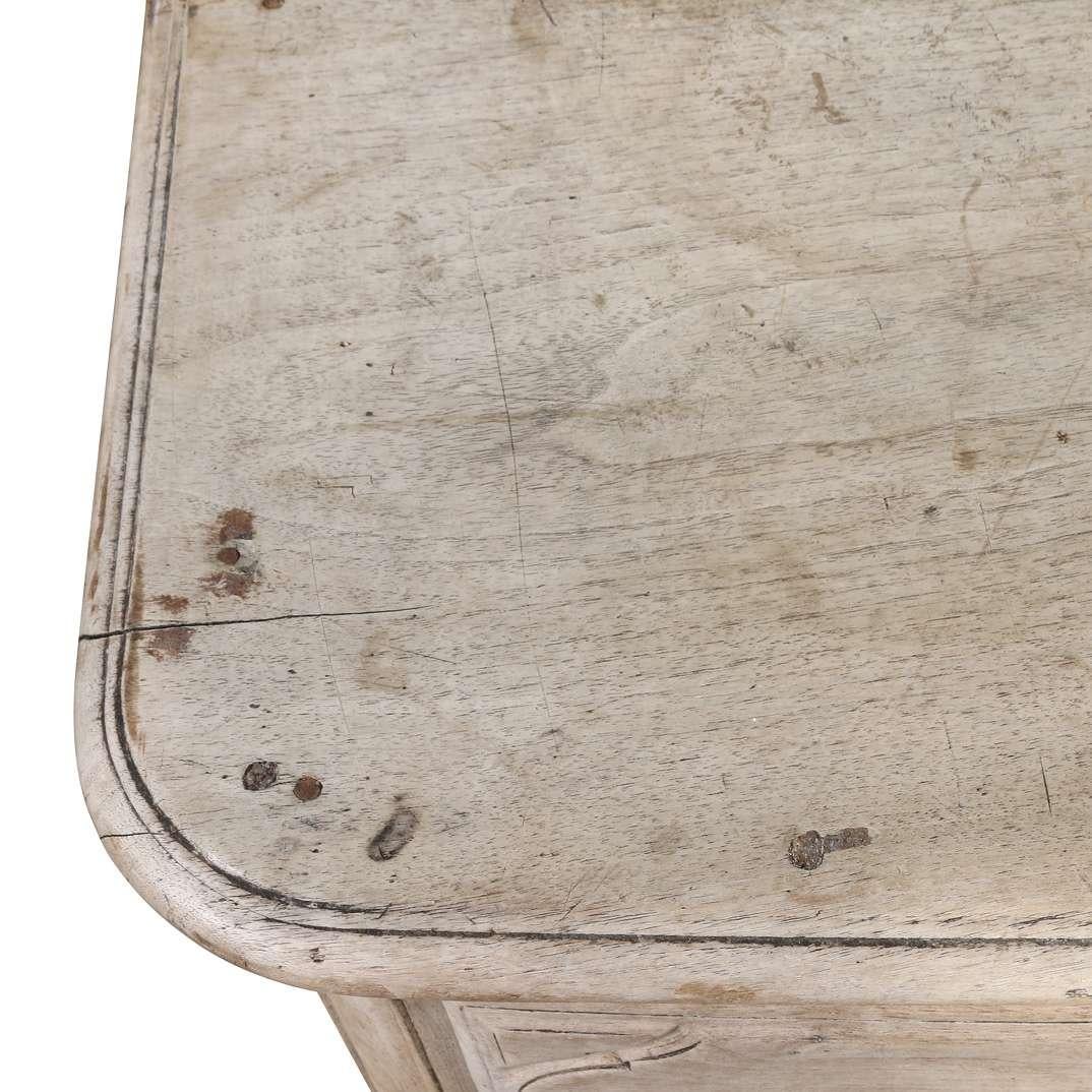 Cómoda de roble estilo Luis XV siglo XIX en venta