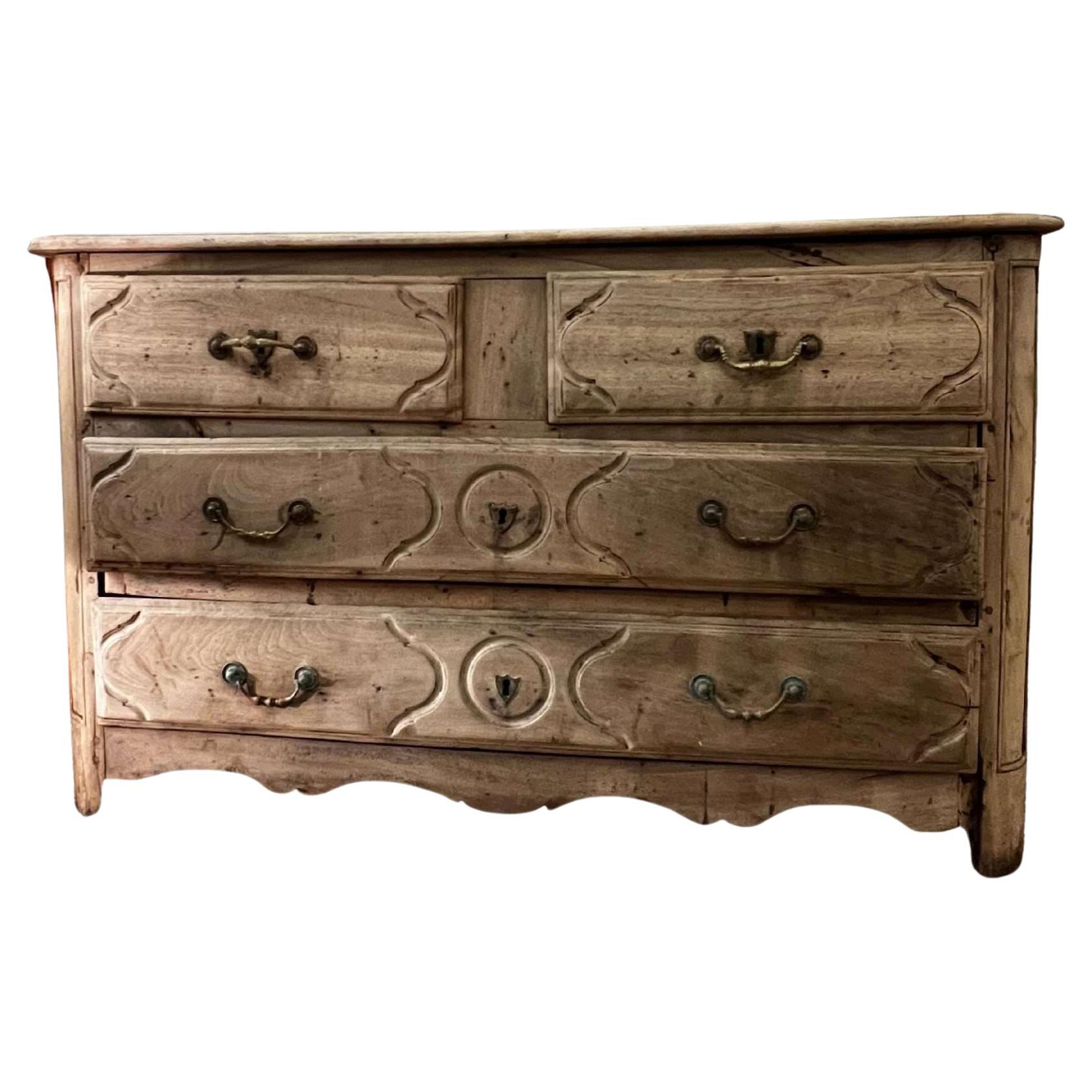 Una commode in Oak in stile Luigi XV in vendita