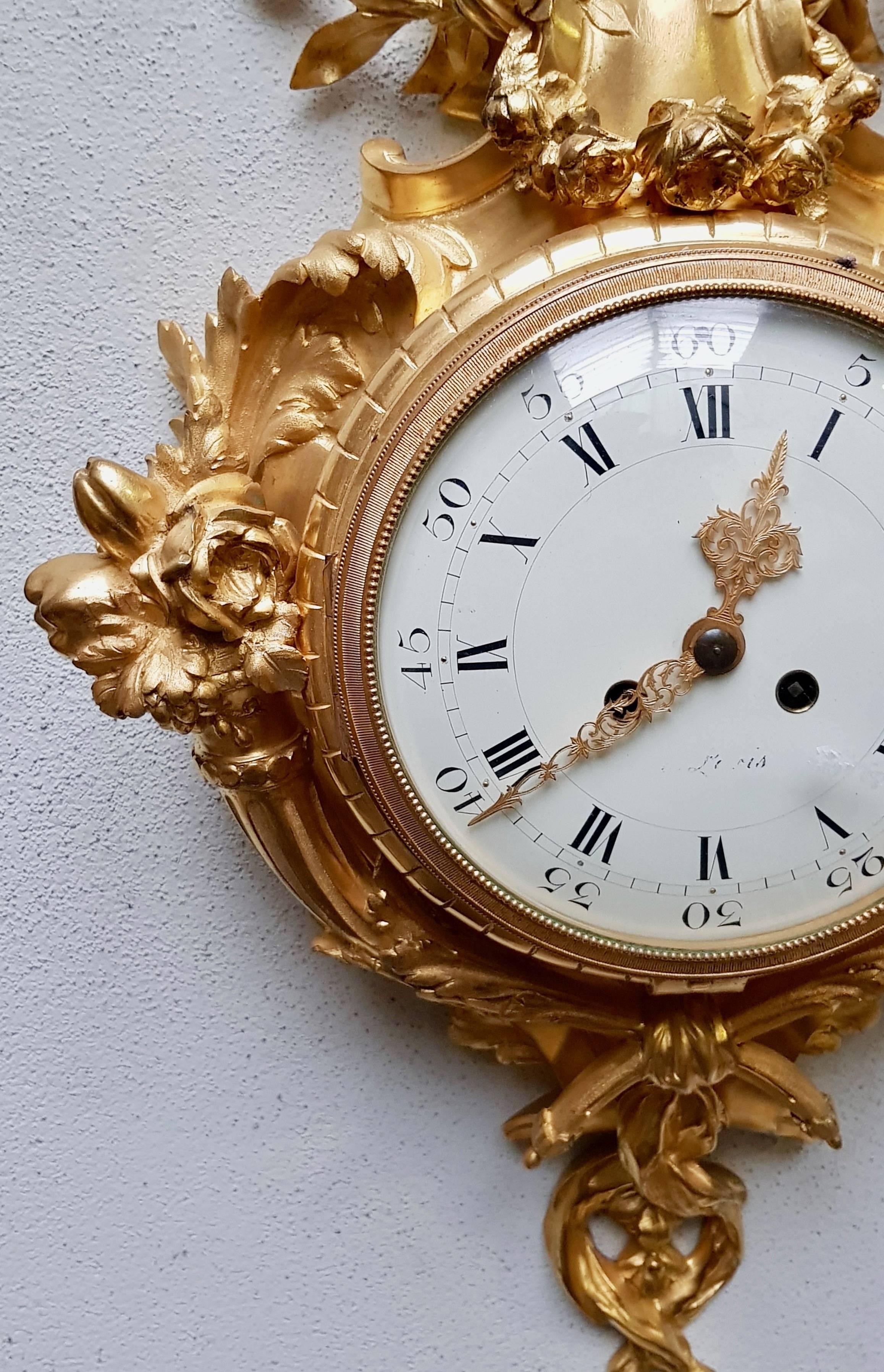 Louis XV Style Ormolu Cartel Clock, after Caffieri, 19th Century In Good Condition In Saint-Ouen, FR