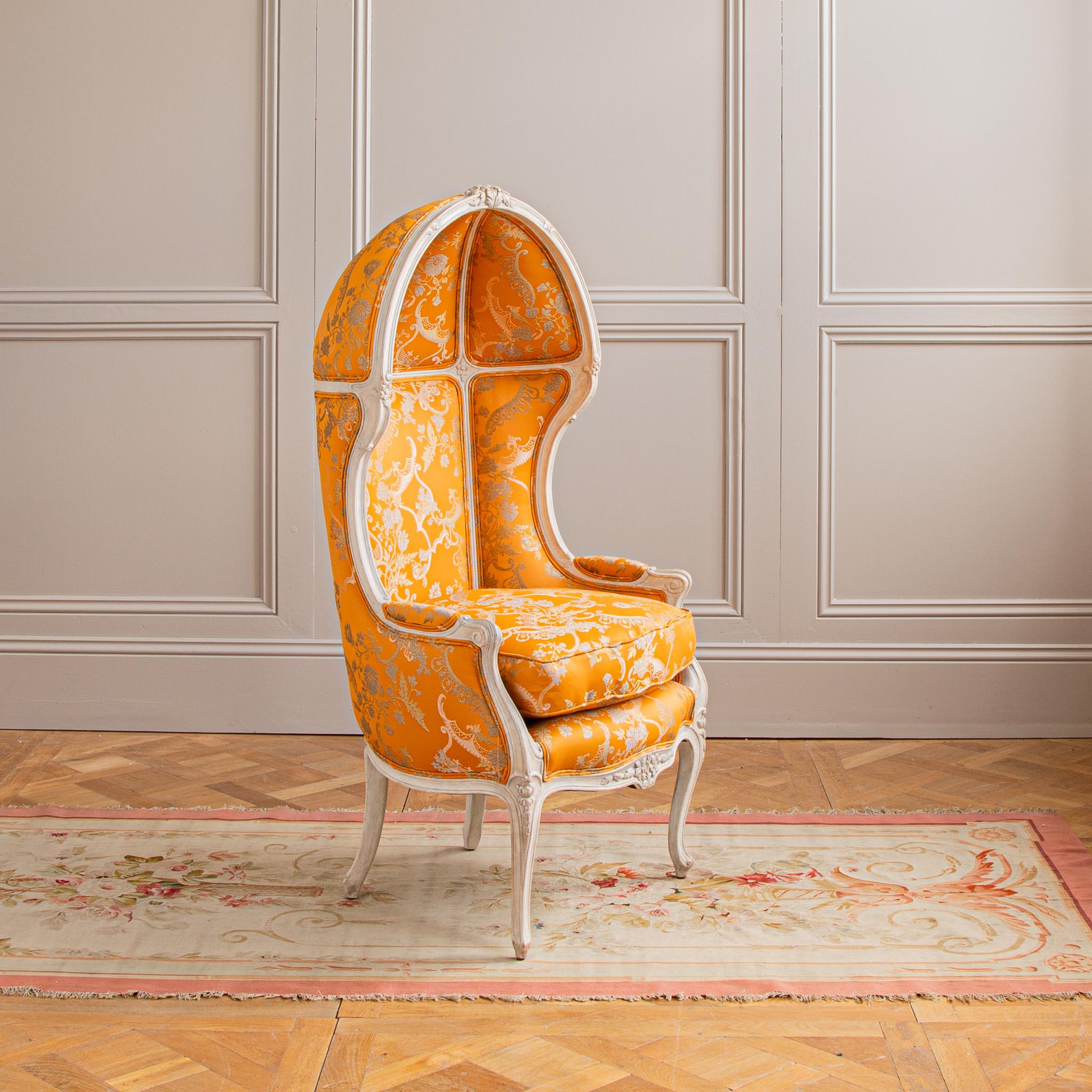 Hardwood A Louis XV Style Porter's Chair By La Maison London For Sale