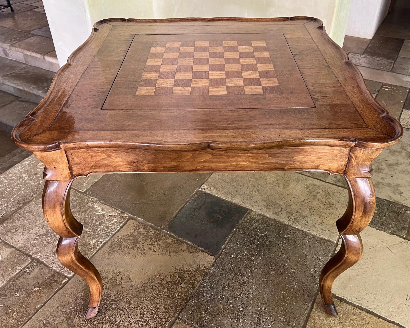 A Louis XV Style Stained Wood Game Table with Inner Compartment In Excellent Condition In Ross, CA