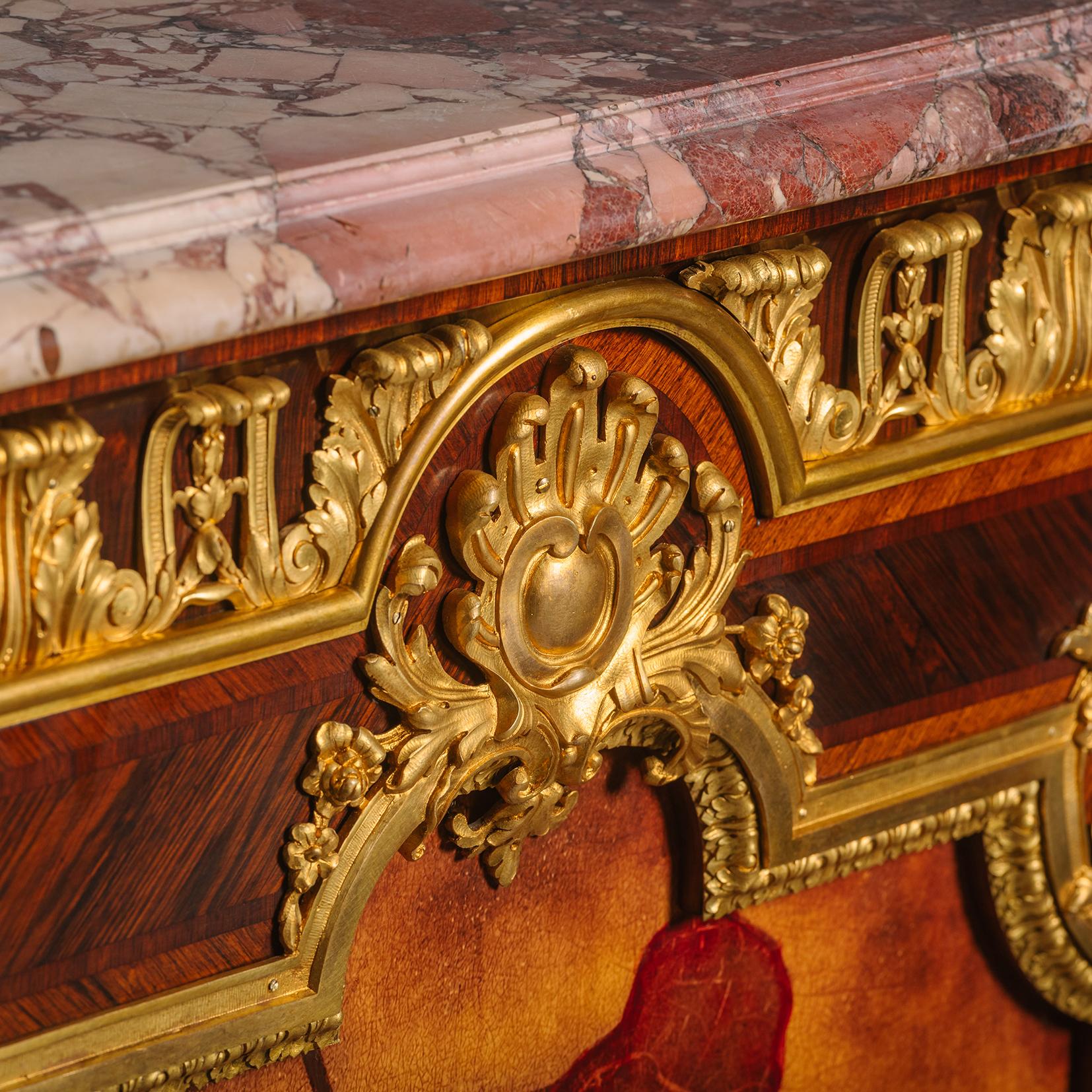 A Louis XV Style Vernis Martin Mounted Side Cabinet, Attributed to Zwiener In Good Condition For Sale In Brighton, West Sussex