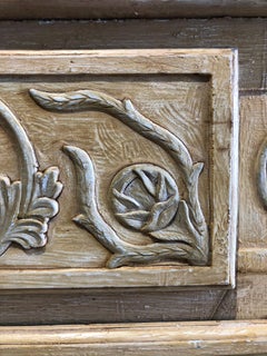 Louis XVI Provincial Creme and Grey Painted 3-Drawer Commode, Late 18th Century