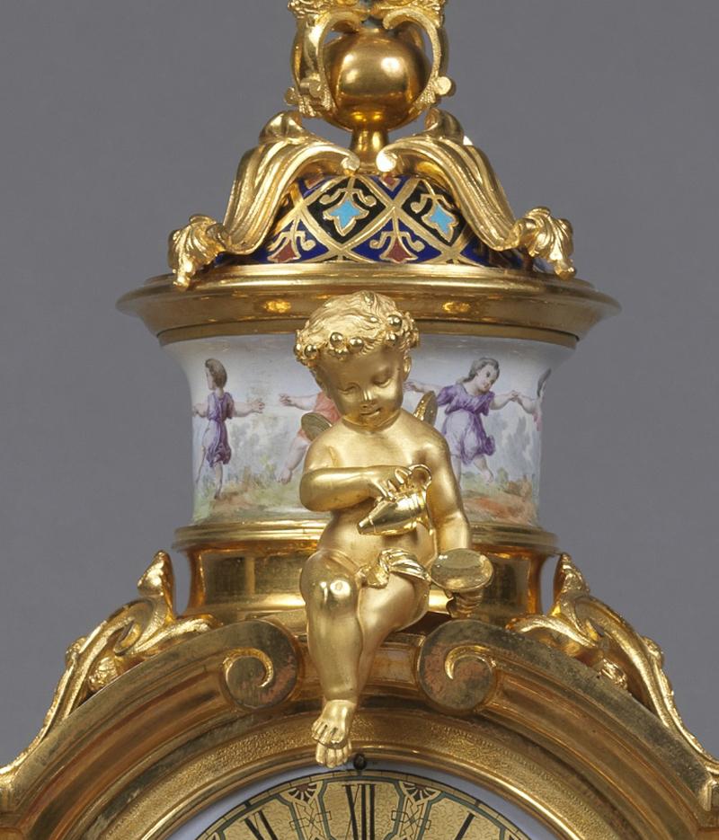 Pendule de cheminée en émail champlevé et bronze doré de style Louis XVI, vers 1880 Bon état - En vente à Brighton, West Sussex