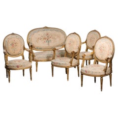 Fünfteilige Salon-Suite aus vergoldetem Holz und Aubusson-Wandteppich im Louis-XVI.-Stil