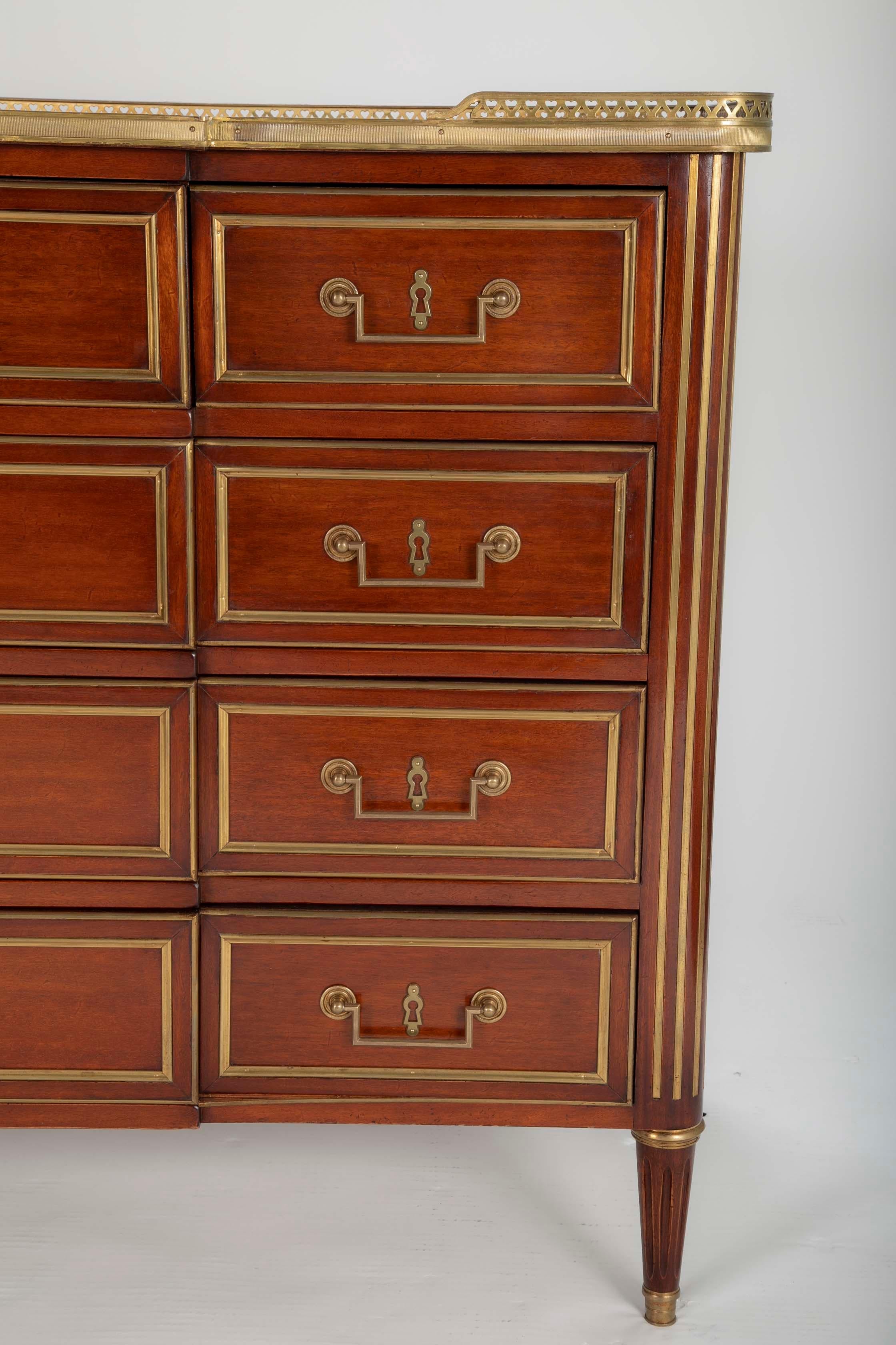 Louis XVI Style Mahogany Chest of Drawers For Sale 6