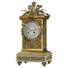 Reloj de sobremesa de bronce dorado estilo Luis XVI de François Linke
