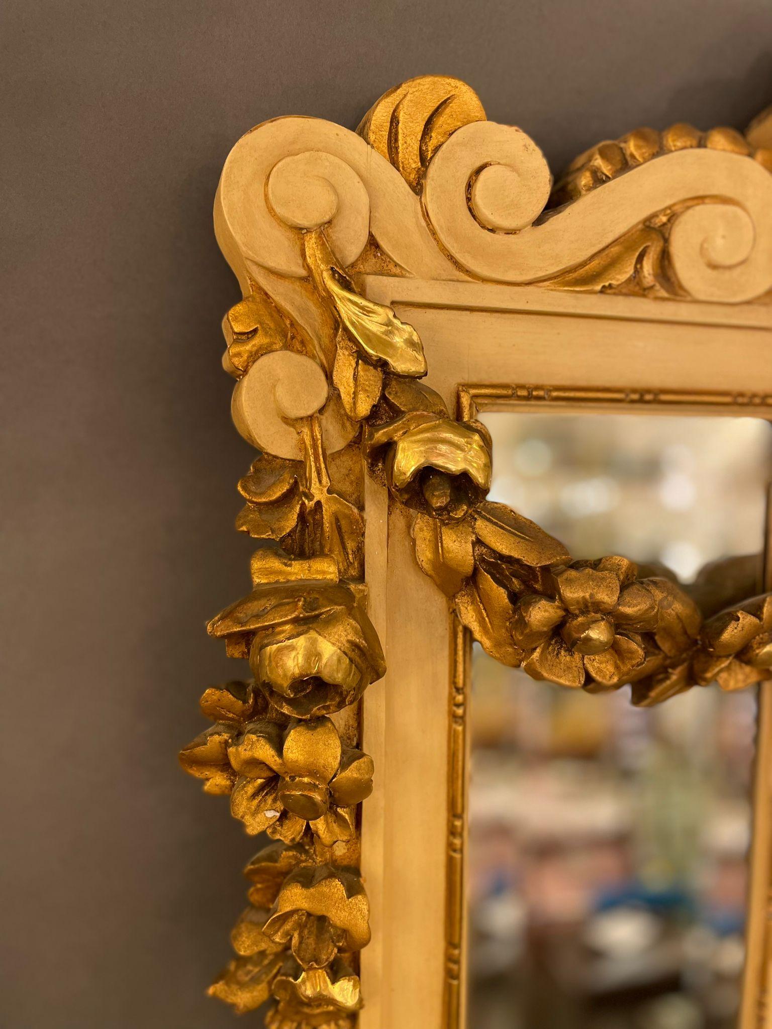 Louis XVI Style Mirror Gilt-Wood , circa 1890s In Good Condition For Sale In London, GB