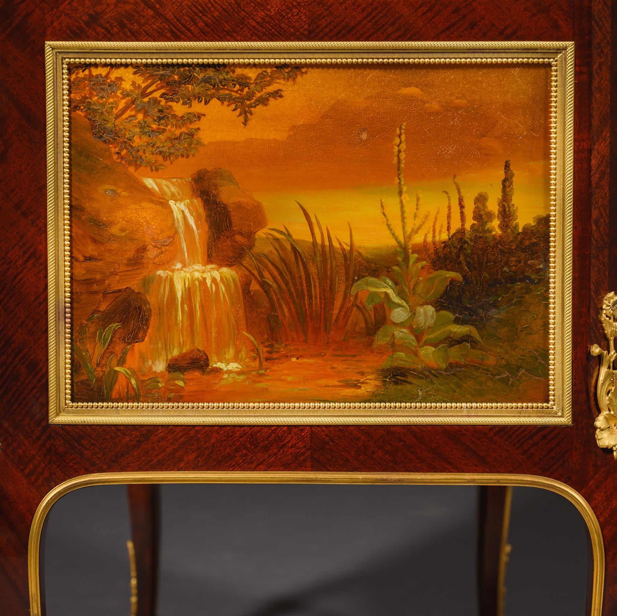 A Louis XVI Style Vitrine By François Linke For Sale 2