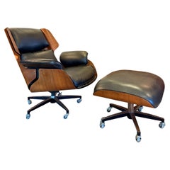 A lounge chair and ottoman set designed by Kipp Stewart for Drexel 1960s