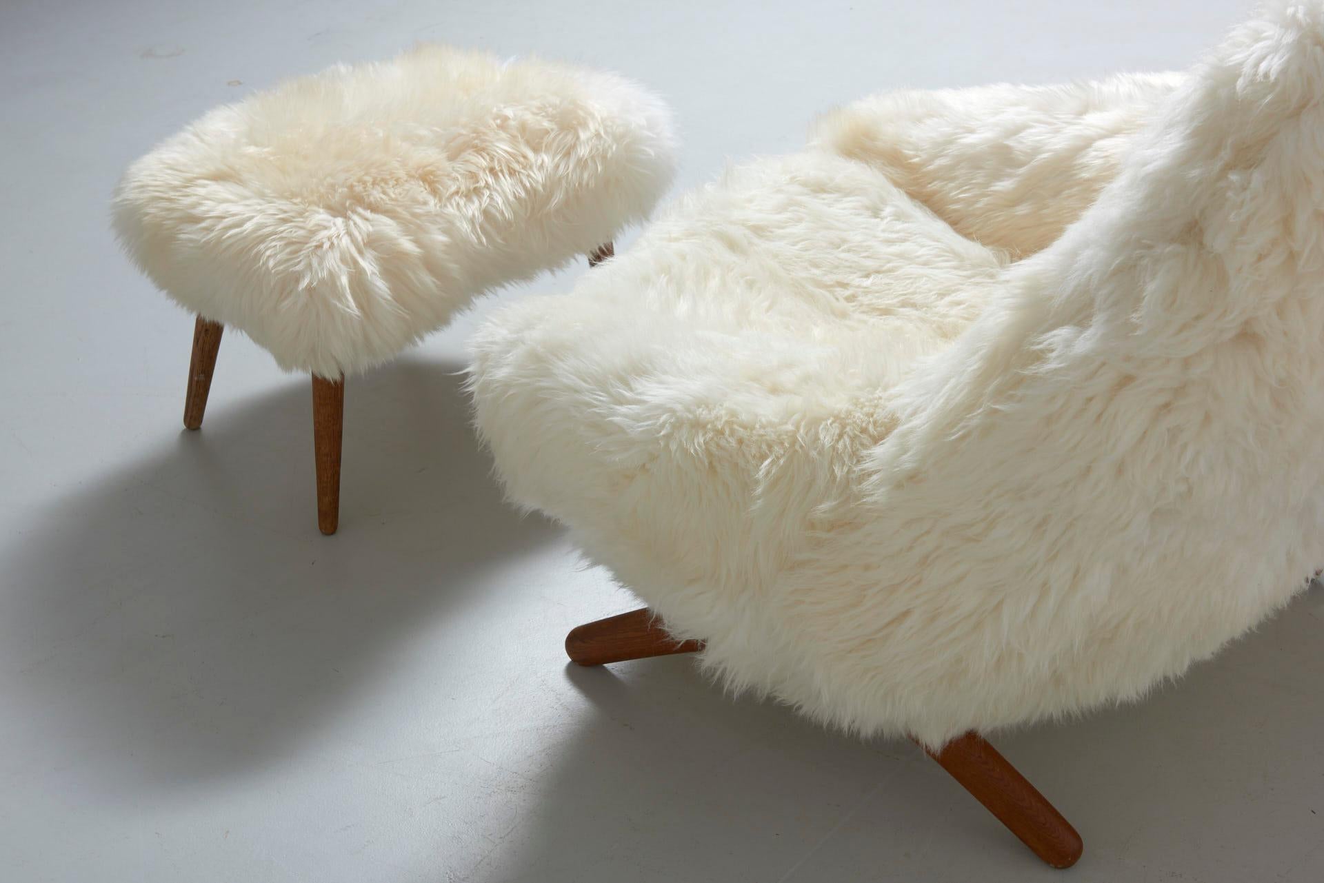 Lounge Chair with Ottoman Designed by Illum Wikkelsø in 1959, Model ML 91 2