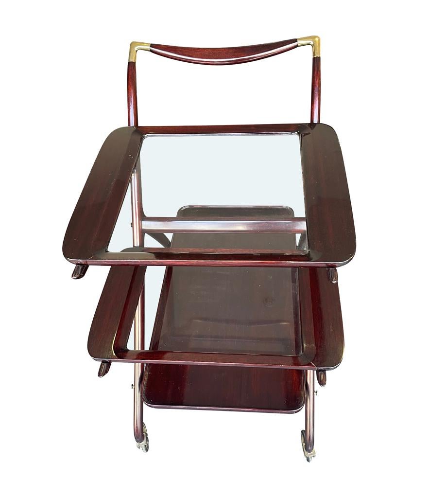 Lovely 1950s Cesare Lacca Mahogany Bar Cart Trolley with Removable Trays For Sale 3