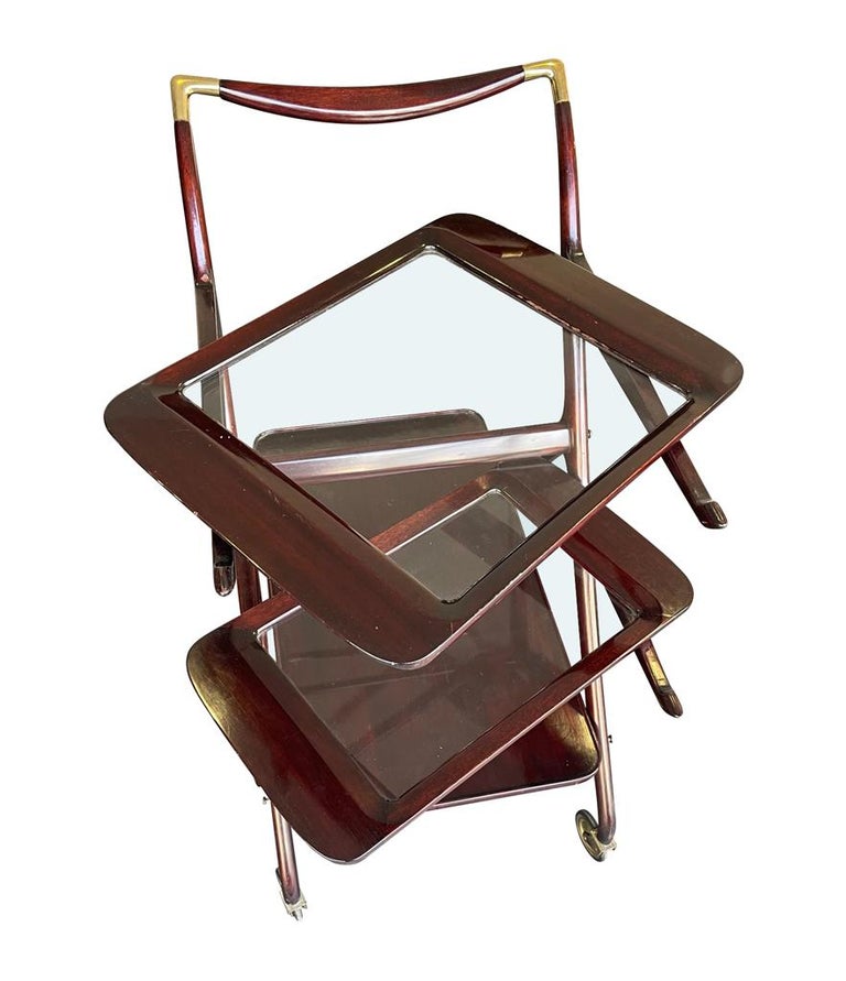 Lovely 1950s Cesare Lacca Mahogany Bar Cart Trolley with Removable Trays For Sale 4