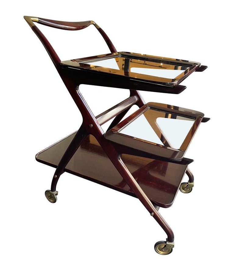 Lovely 1950s Cesare Lacca Mahogany Bar Cart Trolley with Removable Trays For Sale 7