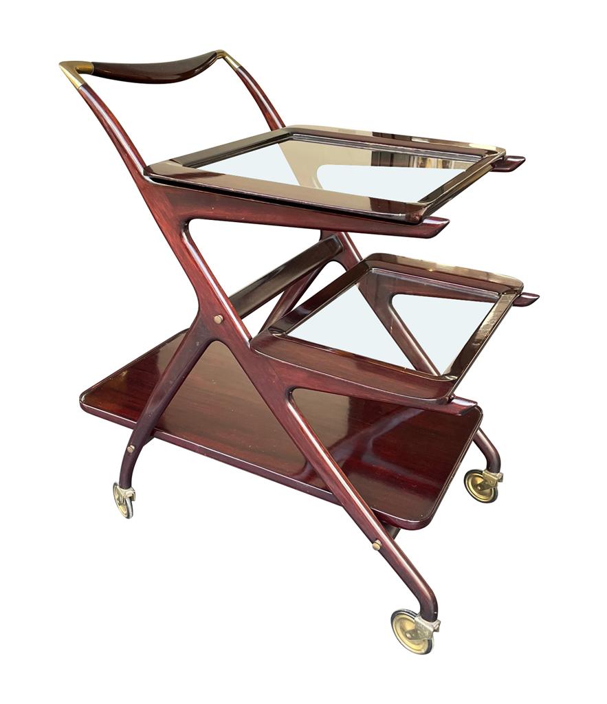Lovely 1950s Cesare Lacca Mahogany Bar Cart Trolley with Removable Trays For Sale 9