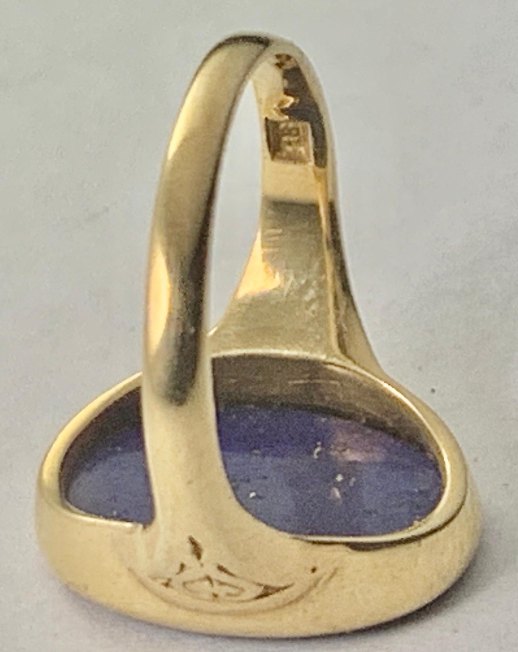 Lovely Antique Lapis Lazuli Gold Armorial Signet Ring 18k Gold 3