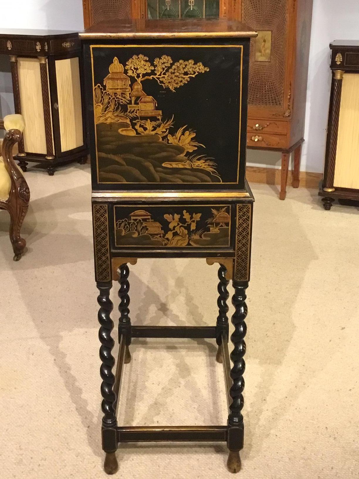 Lovely Edwardian Period Chinoiserie Lacquered Cabinet on Stand 6