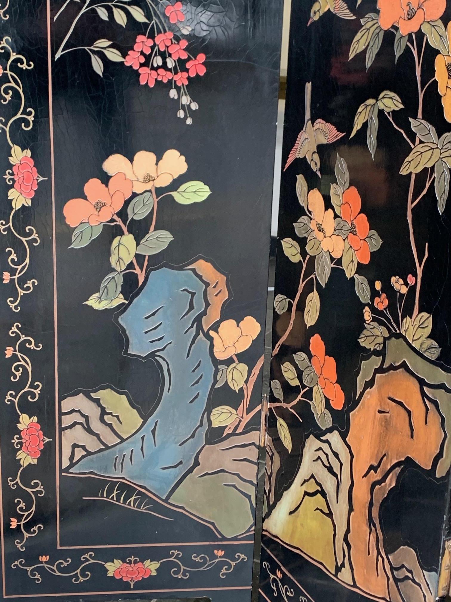 Lovely Four Panel Midcentury Chinese Lacquered Screen with Birds and Foliage 6