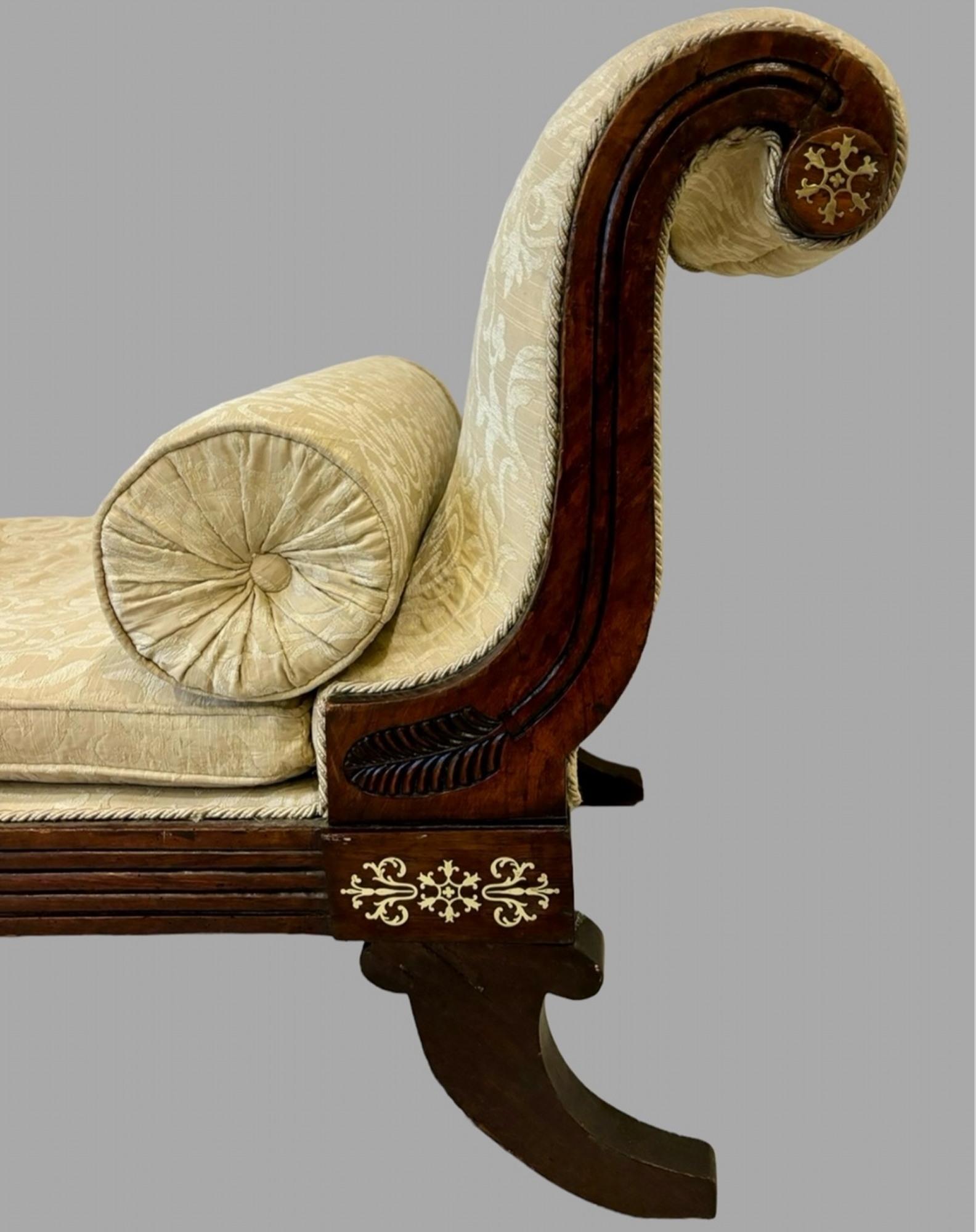 Regency Magnifique lit de jour/chaise longue de style géorgien et régence en vente