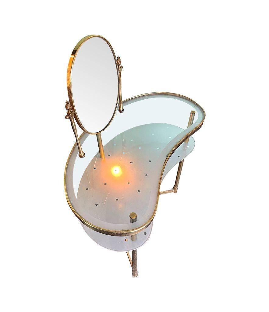 A lovely Italian 1950s brass dressing table attributed to Luigi Brusotti 6