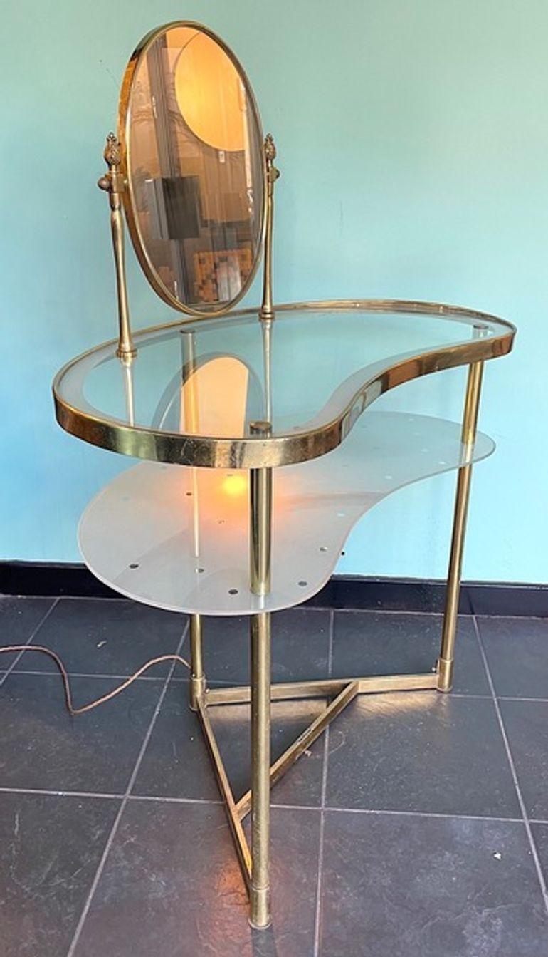 A lovely Italian 1950s brass dressing table attributed to Luigi Brusotti 4