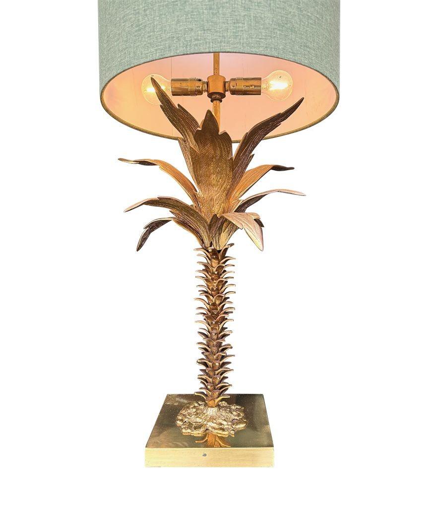 Eine schöne große französische Palmenlampe aus den 1950er Jahren mit maßgeschneidertem grünem Leinenschirm im Angebot 5