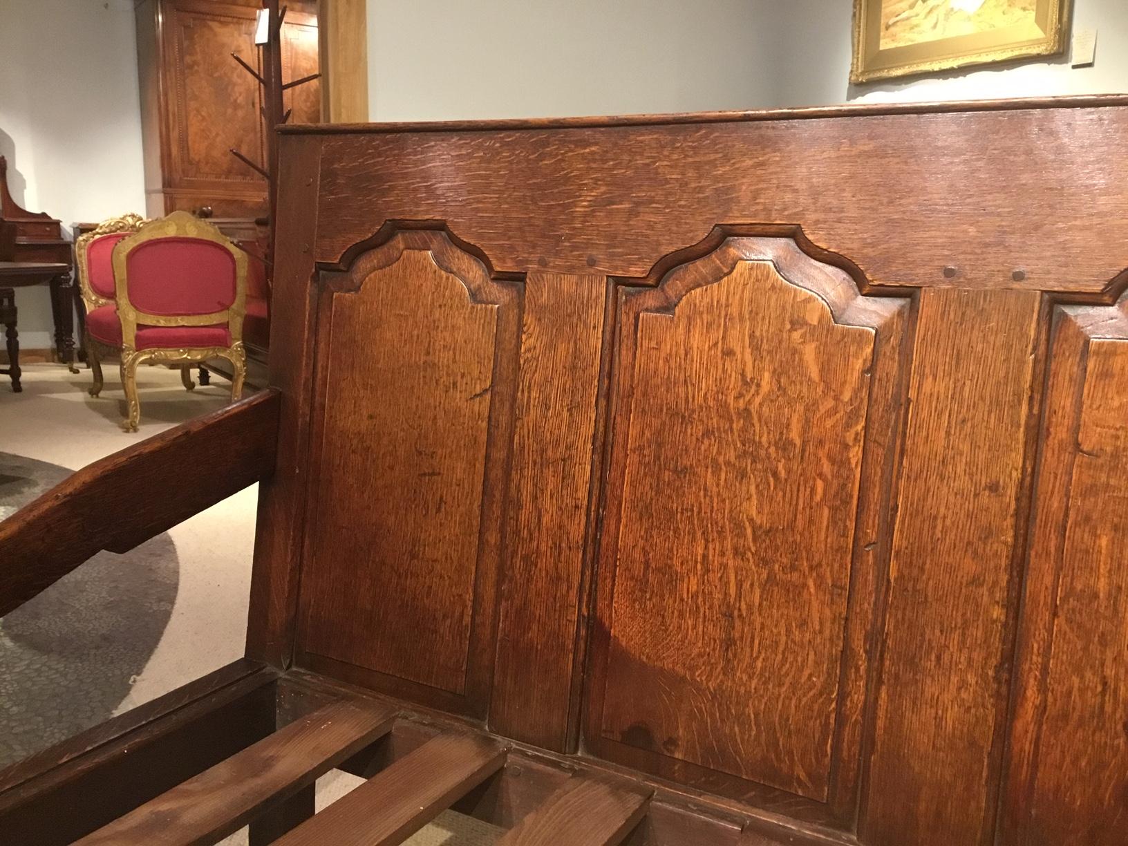 Lovely Oak 18th Century Original Five Panel Settle For Sale 1