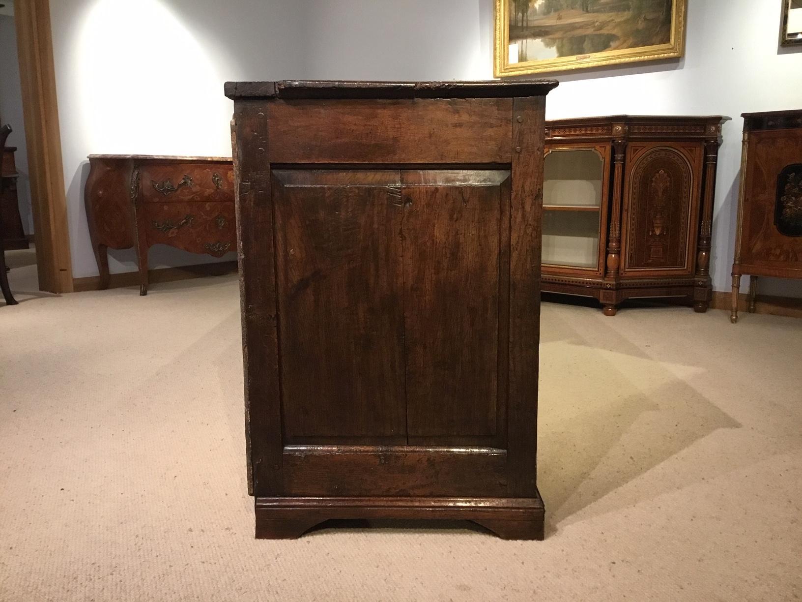 Lovely Oak Mid-18th Century Antique Dresser Base 16