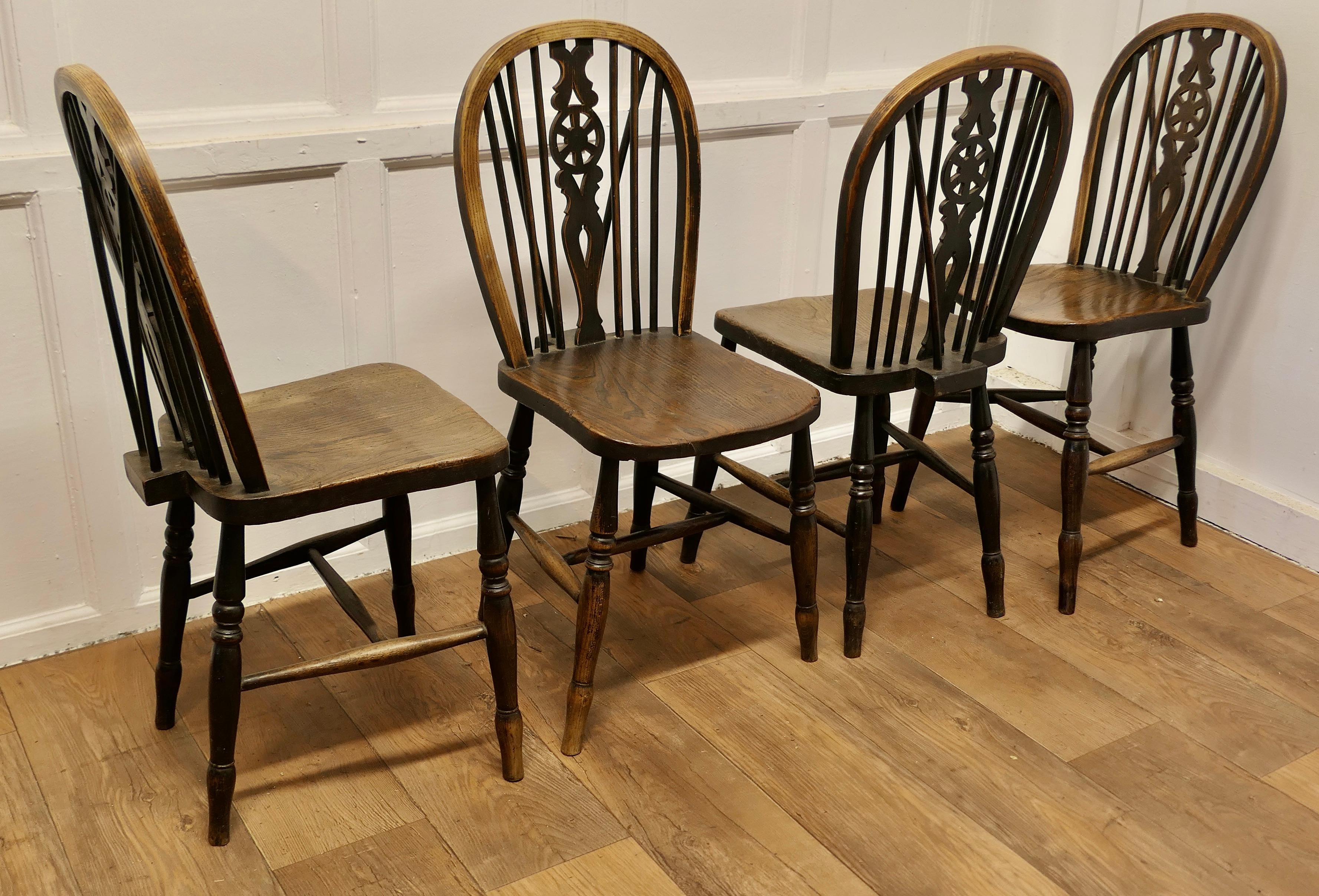 A Lovely Old Set of 4 Ash & Elm Wheel Back Windsor Kitchen Chairs    4