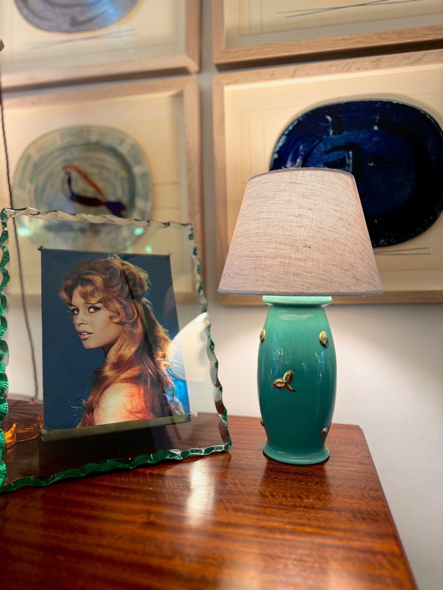 Une belle paire de lampes en Staffordshire des années 1930 par Clarice Cliff Bon état - En vente à London, GB