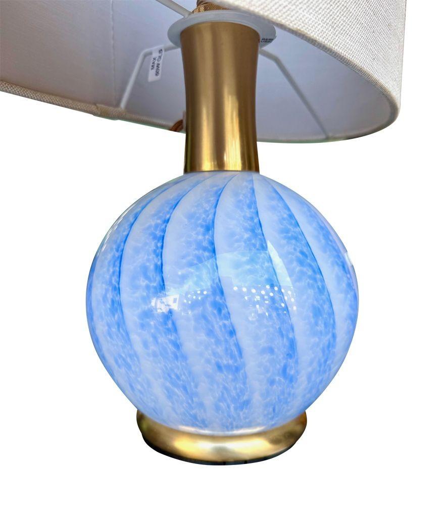 A lovely pair of 1960s blue Murano glass and brass lamps by La Murrina For Sale 10