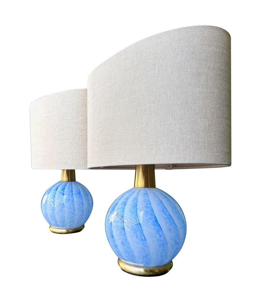 A lovely pair of 1960s blue Murano glass and brass lamps by La Murrina For Sale 11