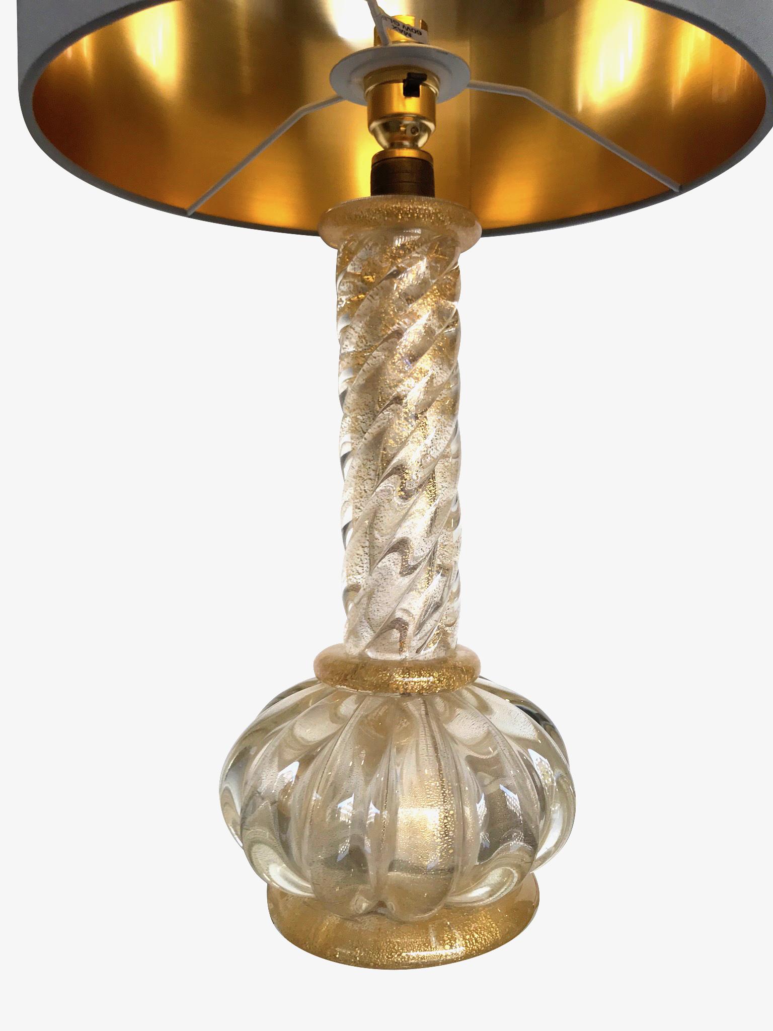 Mid-20th Century Lovely Pair of Barovier and Toso Gold Leaf Murano Glass Lamps