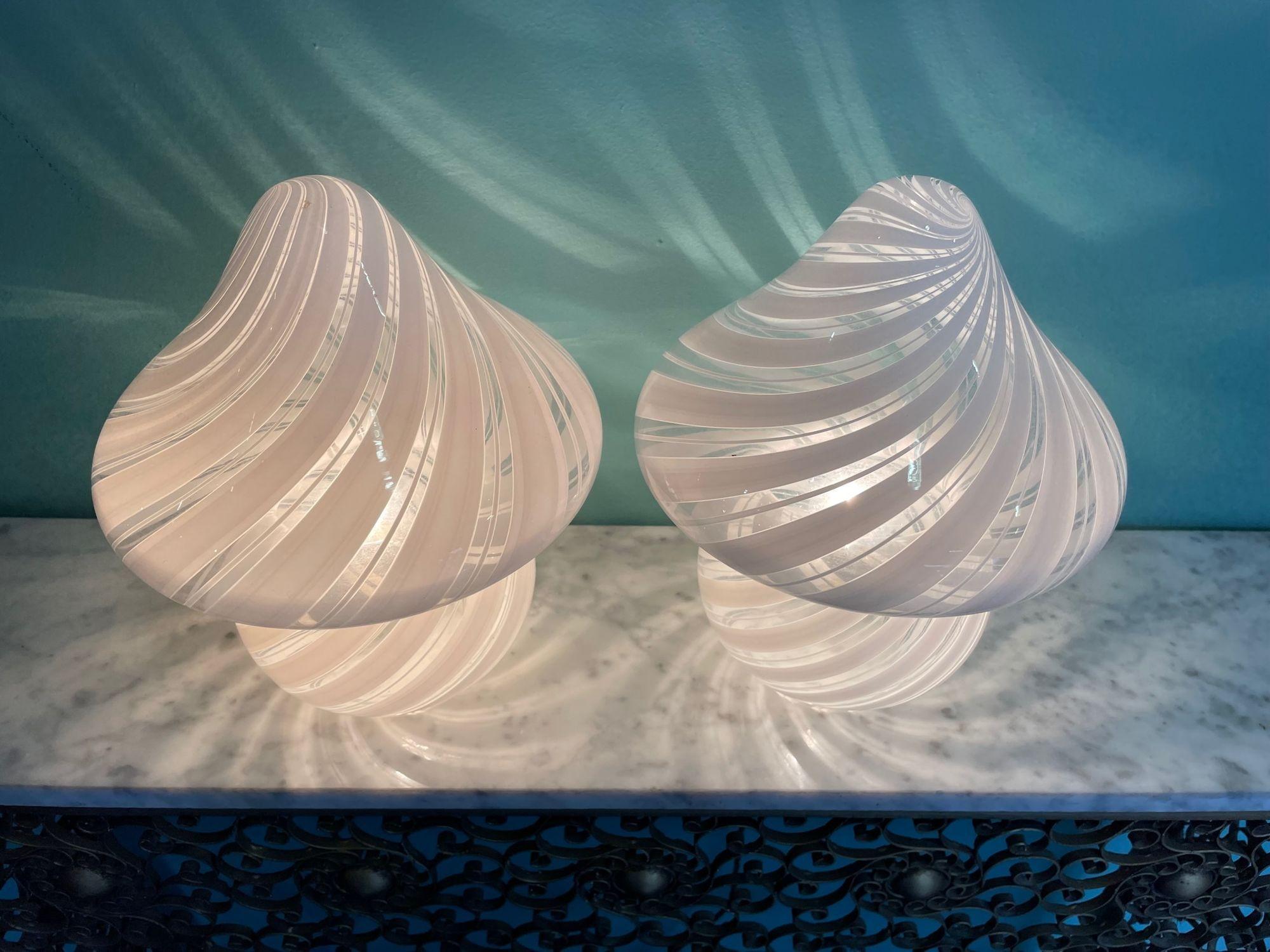 A lovely pair of Italian 1970s Venini mushroom lamps with white swirl pattern 1