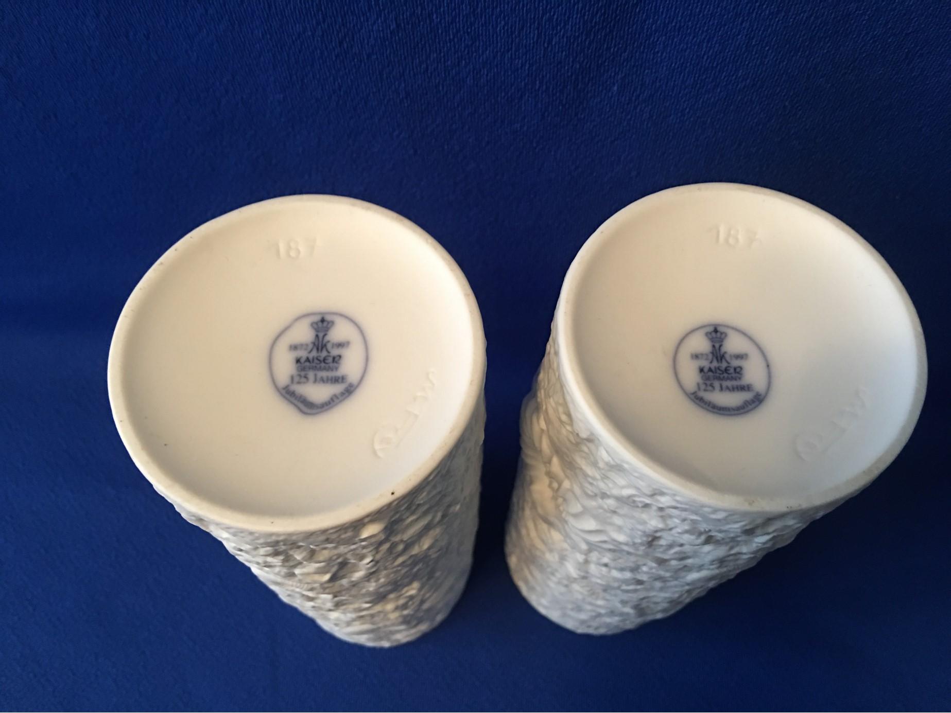 Lovely Pair of White Matte Fossil Rock Vases by Kaiser of Germany For Sale 4