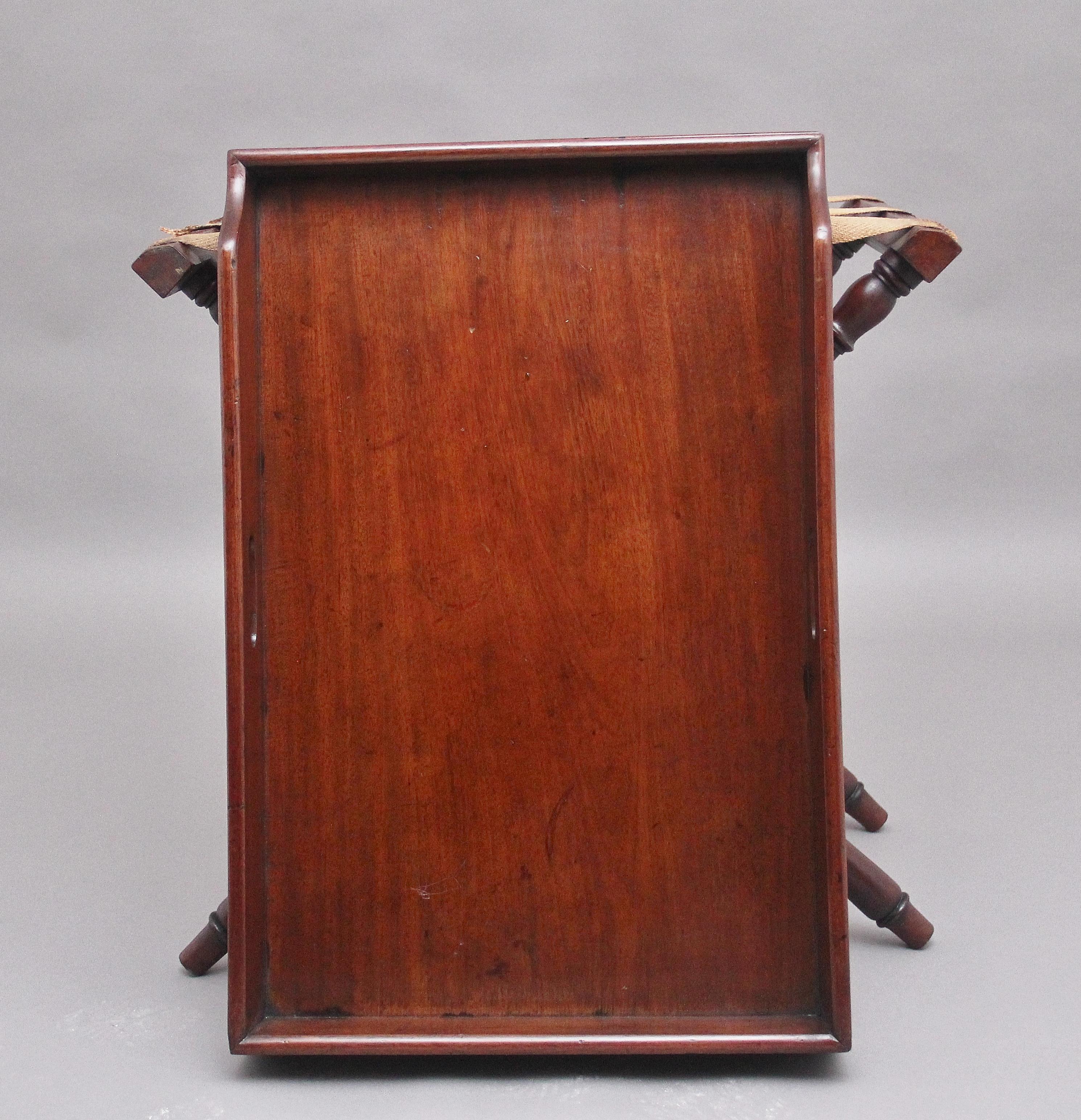 Lovely Quality Early 19th Century Mahogany Butlers Tray on Stand For Sale 2