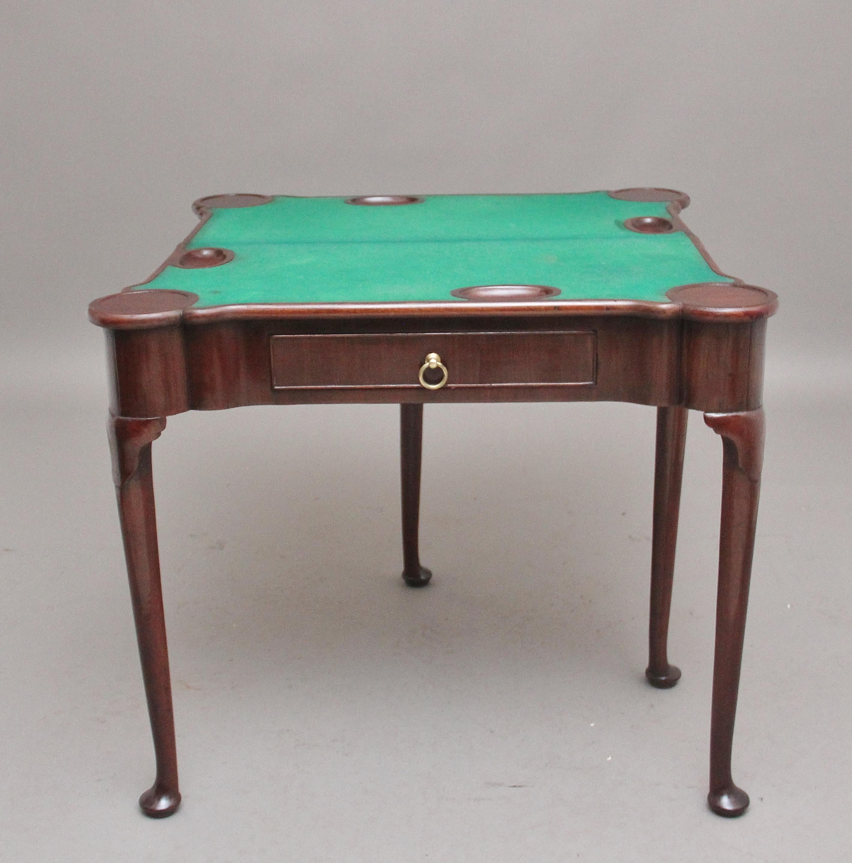 Lovely Quality Mid-18th Century Mahogany Card Table For Sale 6