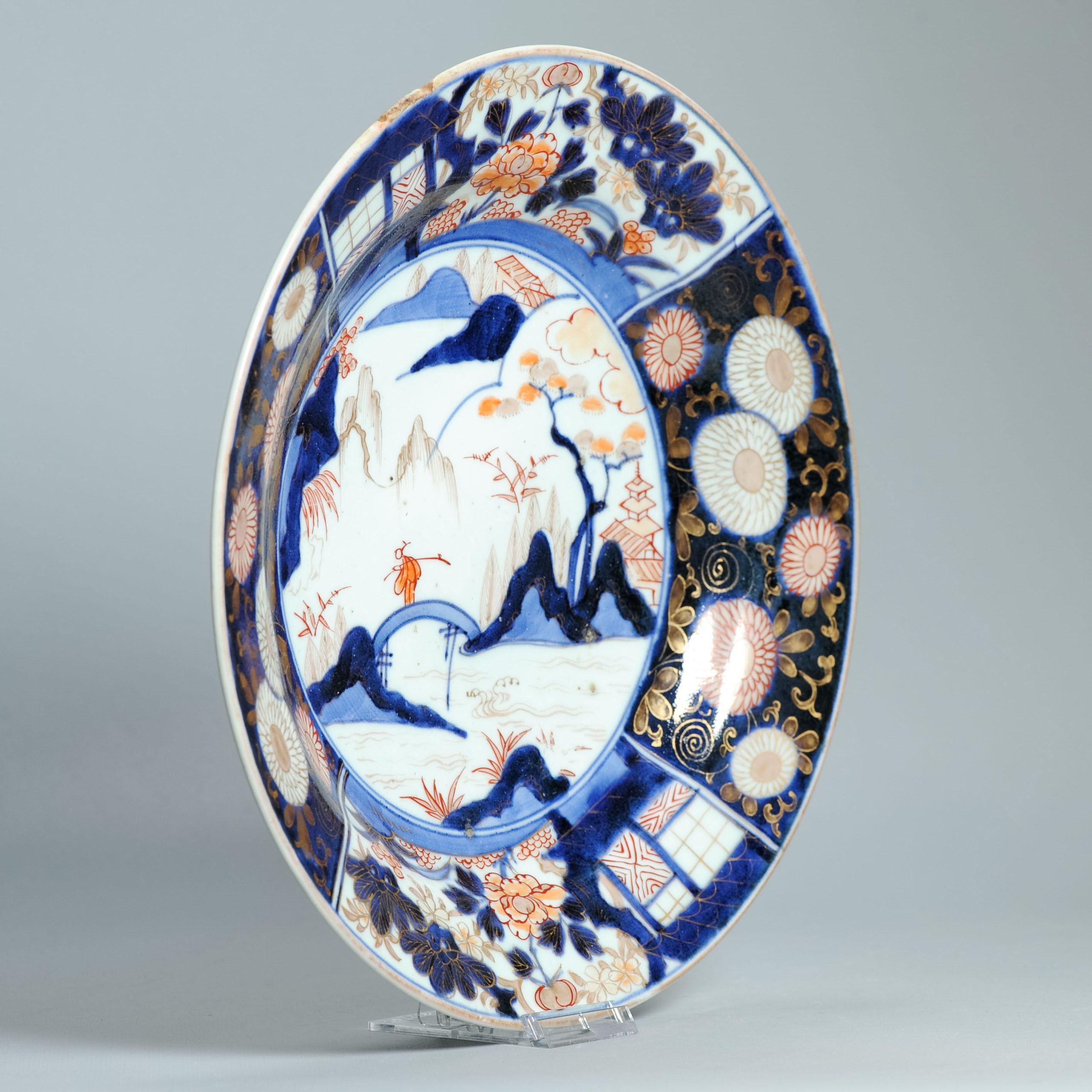 A Lovely geformt 17C Edo Periode Seltene Porzellan Disherman Fischer Emaille im Angebot 5