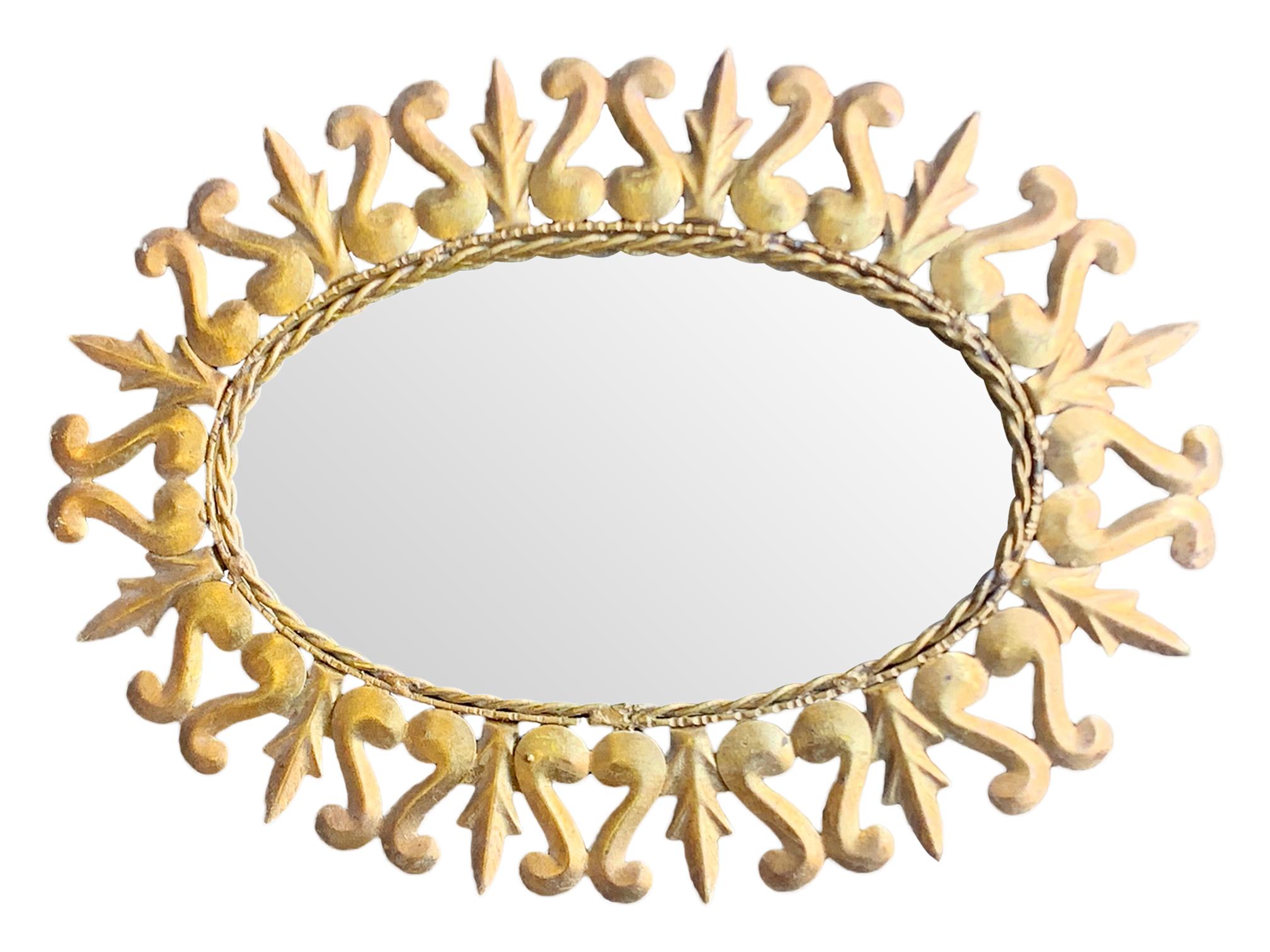 Lovely Spanish Ornate Gilt Metal Oval Sunburst Wall Mirror In Good Condition In London, GB