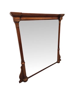 Un delizioso e insolito specchio di grandi dimensioni con cornice in legno massiccio di Oak del XIX secolo