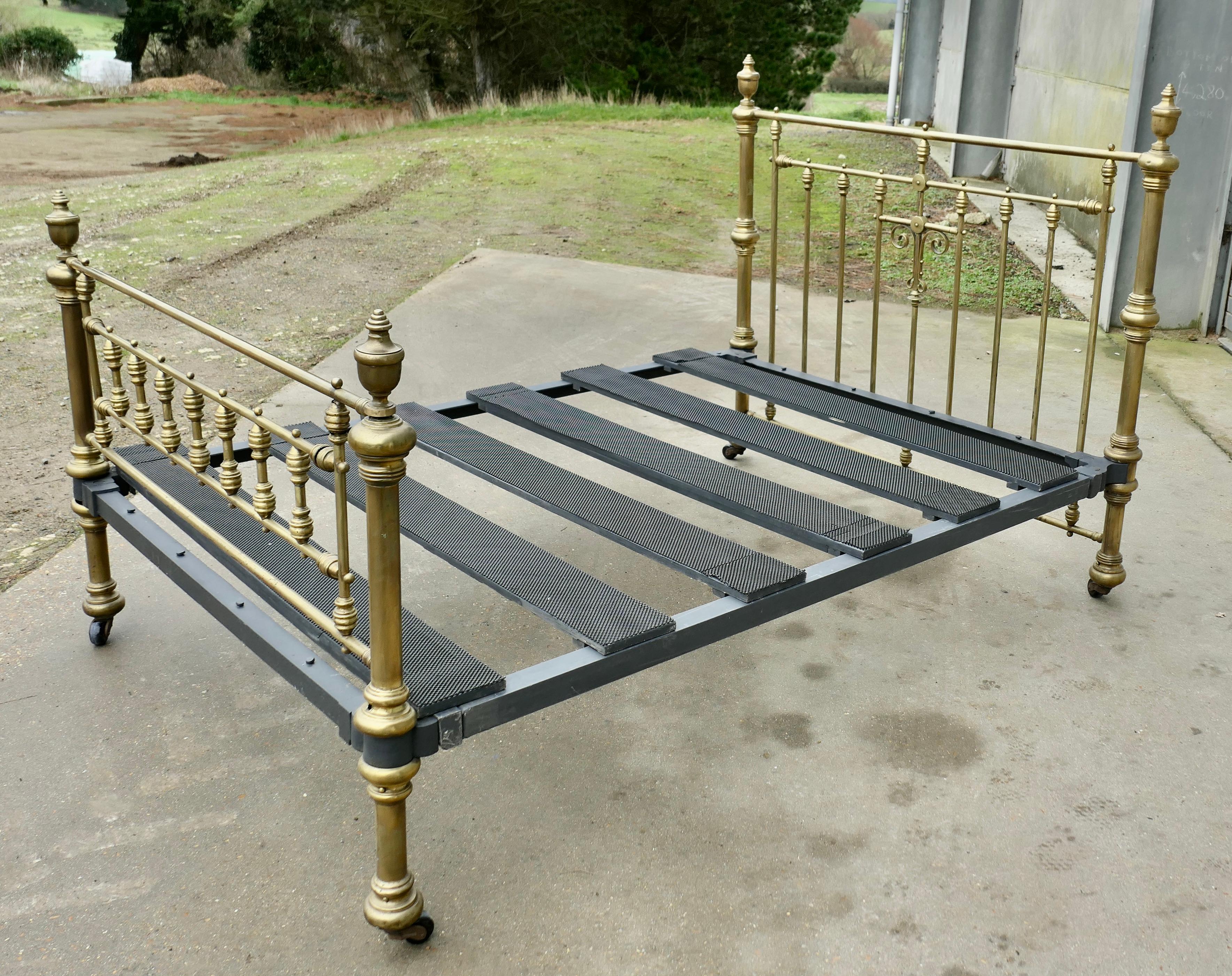 A Lovely Victorian Arts and Crafts Brass Double Bed 6