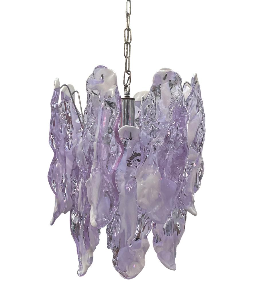 Lovley 1970s Chandelier by Mazzagga in Purple and White Murano Glass Drops 6